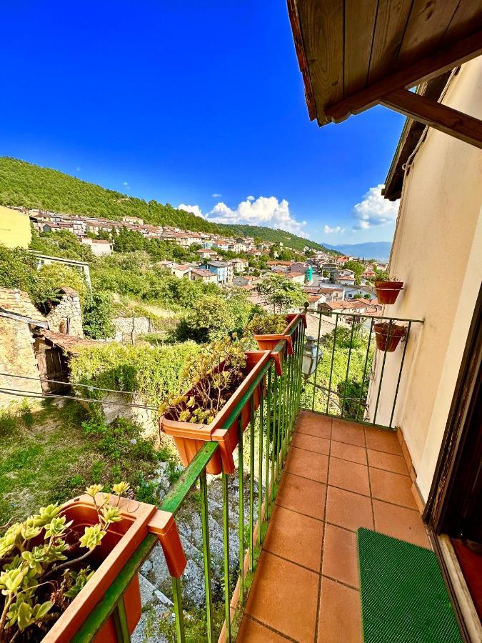 Villa Casa San Ferrante Celano Exterior foto